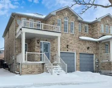 
95 Rustle Woods Ave <a href='https://luckyalan.com/community.php?community=Markham:Cornell'>Cornell, Markham</a> 3 beds 4 baths 1 garage $989.99K