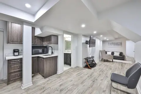 Richmond Hill real estate