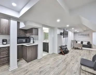 
37 Mackay Dr <a href='https://luckyalan.com/community.php?community=Richmond Hill:South Richvale'>South Richvale, Richmond Hill</a> 4 beds 4 baths 2 garage $2.1M