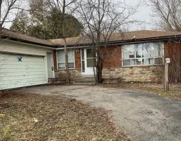 
22 Waymount Ave <a href='https://luckyalan.com/community.php?community=Richmond Hill:Westbrook'>Westbrook, Richmond Hill</a> 4 beds 4 baths 2 garage $1.628M