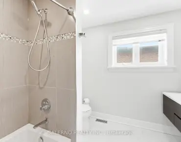 
82 Swinton Cres Lakeview Estates, Vaughan 3 beds 3 baths 1 garage $849K