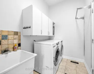 
28 Rosemead Clse <a href='https://luckyalan.com/community.php?community=Markham:Unionville'>Unionville, Markham</a> 4 beds 4 baths 2 garage $1.499M