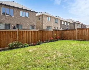 232 Busato Dr Stouffville, Whitchurch-Stouffville 3 beds 3 baths 2 garage $1.26M
