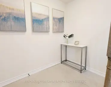 
229 Dundas Way <a href='https://luckyalan.com/community.php?community=Markham:Greensborough'>Greensborough, Markham</a> 3 beds 3 baths 2 garage $999K