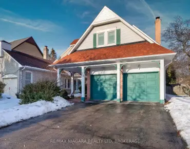 
16 Casson Pl <a href='https://luckyalan.com/community.php?community=Markham:Unionville'>Unionville, Markham</a> 4 beds 4 baths 2 garage $2.588M