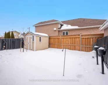 
15 Stormont Trl <a href='https://luckyalan.com/community.php?community=Vaughan:Vellore Village'>Vellore Village, Vaughan</a> 4 beds 5 baths 2 garage $2.128M