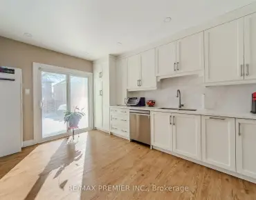 43 Carstad Cres Islington Woods, Vaughan 4 beds 5 baths 3 garage $2M