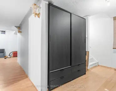 
18 Daiseyfield Cres <a href='https://luckyalan.com/community.php?community=Vaughan:Vellore Village'>Vellore Village, Vaughan</a> 4 beds 4 baths 1 garage $1.269M