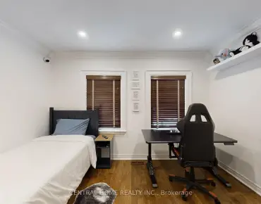 
28 Theobald's Circ <a href='https://luckyalan.com/community.php?community=Richmond Hill:Mill Pond'>Mill Pond, Richmond Hill</a> 4 beds 4 baths 2 garage $1.849M