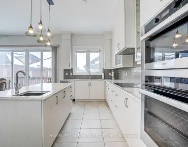 17 Southview Dr Concord, Vaughan 3 beds 4 baths 2 garage $1.25M