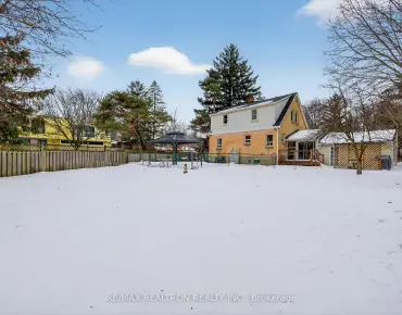 
19 Charles Brown Rd Cedarwood, Markham 3 beds 4 baths 1 garage $1.2M