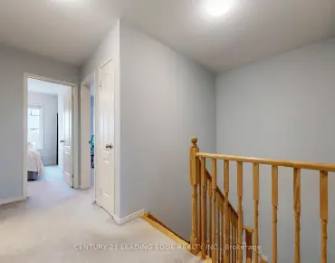 18 Cossey Ln Stouffville, Whitchurch-Stouffville 2 beds 2 baths 1 garage $640K