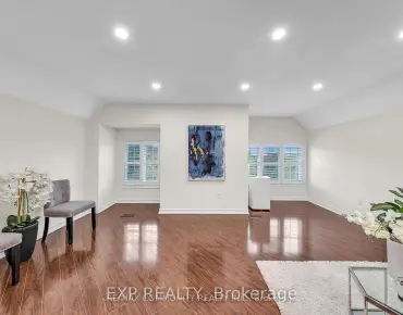 19 Fred Mclaren Blvd <a href='https://luckyalan.com/community.php?community=Markham:Wismer'>Wismer, Markham</a> 4 beds 5 baths 1 garage $1.32M