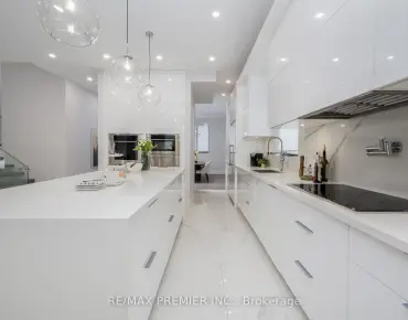 749 Via Romano Blvd <a href='https://luckyalan.com/community.php?community=Vaughan:Patterson'>Patterson, Vaughan</a> 4 beds 5 baths 2 garage $1.799M