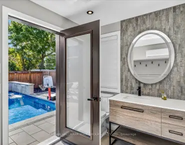 
28 Kelso Cres <a href='https://luckyalan.com/community.php?community=Vaughan:Maple'>Maple, Vaughan</a> 3 beds 3 baths 1 garage $929K