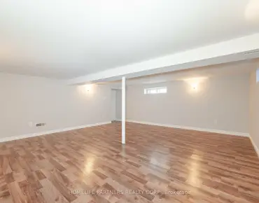 
5 Velia Crt <a href='https://luckyalan.com/community.php?community=Vaughan:Vellore Village'>Vellore Village, Vaughan</a> 4 beds 4 baths 2 garage $1.425M