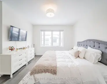 184 Observatory Ln Observatory, Richmond Hill 3 beds 2 baths 1 garage $858.9K