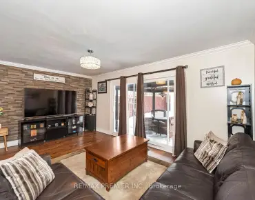 38 Rosanna Cres <a href='https://luckyalan.com/community.php?community=Vaughan:Maple'>Maple, Vaughan</a> 3 beds 4 baths 1 garage $1.139M