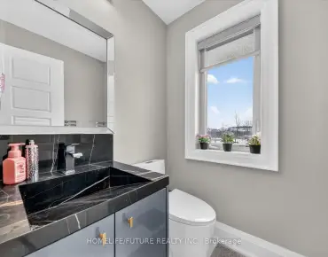 236 McCaffrey Rd Glenway Estates, Newmarket 4 beds 4 baths 2 garage $1.559M