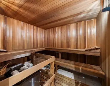 
Trevor St <a href='https://luckyalan.com/community.php?community=Vaughan:East Woodbridge'>East Woodbridge, Vaughan</a> 4 beds 4 baths 2 garage $1.849M