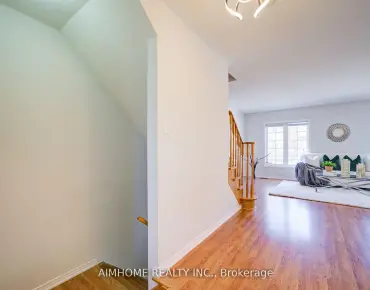 
Highglen  <a href='https://luckyalan.com/community.php?community=Markham:Middlefield'>Middlefield, Markham</a> 4 beds 4 baths 2 garage $1.3M