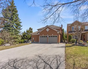 
62 Hesperus Rd <a href='https://luckyalan.com/community.php?community=Vaughan:Patterson'>Patterson, Vaughan</a> 3 beds 6 baths 1 garage $1.528M