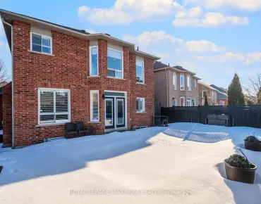 
41 Brunet Dr <a href='https://luckyalan.com/community.php?community=Vaughan:Vellore Village'>Vellore Village, Vaughan</a> 3 beds 4 baths 2 garage $949.999K