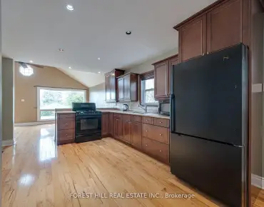 
Drover  Stouffville, Whitchurch-Stouffville 3 beds 4 baths 2 garage $1.08M