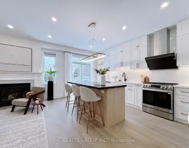 
White Spruce  <a href='https://luckyalan.com/community.php?community=Vaughan:Patterson'>Patterson, Vaughan</a> 4 beds 5 baths 1 garage $1.478M