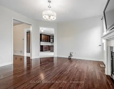 
18 Bristlewood Cres E <a href='https://luckyalan.com/community.php?community=Vaughan:Patterson'>Patterson, Vaughan</a> 4 beds 4 baths 1 garage $1.348M