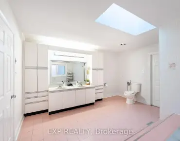 
56 Sanderson Cres <a href='https://luckyalan.com/community.php?community=Richmond Hill:North Richvale'>North Richvale, Richmond Hill</a> 4 beds 7 baths 3 garage $3.698M