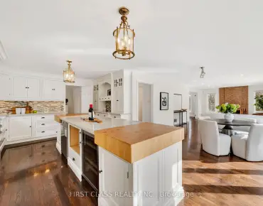 69 PARKINSON Rd Markham Village, Markham 3 beds 3 baths 2 garage $1.2M