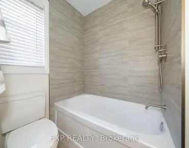 
RAVINE EDGE Dr Jefferson, Richmond Hill 4 beds 4 baths 2 garage $1.698M