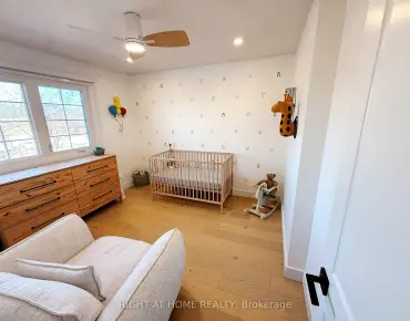 
401 Cranston Park Ave <a href='https://luckyalan.com/community.php?community=Vaughan:Maple'>Maple, Vaughan</a> 3 beds 3 baths 1 garage $1.18M