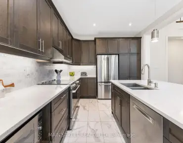 
565 Foxcroft Blvd Stonehaven-Wyndham, Newmarket 3 beds 3 baths 1 garage $995K