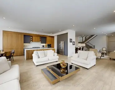 
23 Colston Crt <a href='https://luckyalan.com/community.php?community=Richmond Hill:Langstaff'>Langstaff, Richmond Hill</a>  beds  baths  garage $3M