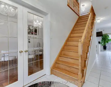 
83 Spruce St Aurora Village, Aurora 3 beds 3 baths  garage $1.139M