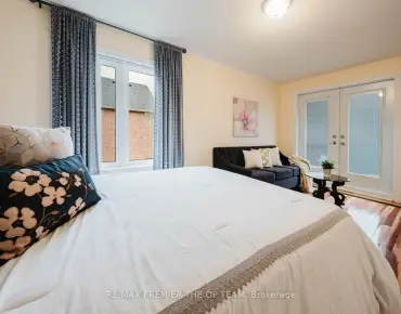 
9548 Weston Rd <a href='https://luckyalan.com/community.php?community=Vaughan:Vellore Village'>Vellore Village, Vaughan</a> 3 beds 4 baths 2 garage $1.19M