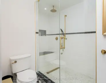 
42 Columbus Ave <a href='https://luckyalan.com/community.php?community=Vaughan:East Woodbridge'>East Woodbridge, Vaughan</a> 4 beds 3 baths 2 garage $1.688M