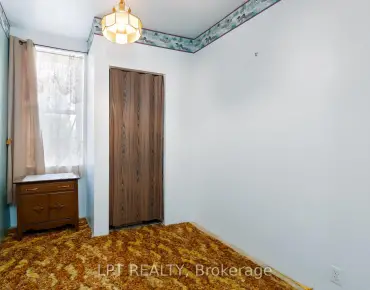 
123 Boundary Blvd Stouffville, Whitchurch-Stouffville 3 beds 3 baths 1 garage $939K