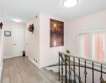 
Condotti Dr <a href='https://luckyalan.com/community.php?community=Vaughan:West Woodbridge'>West Woodbridge, Vaughan</a> 3 beds 3 baths 1 garage $1.199M