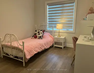 
12 SCHMELTZER Cres Rural Richmond Hill, Richmond Hill 3 beds 3 baths 1 garage $1.1M