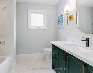 
15 Marylebone Cres Oak Ridges Lake Wilcox, Richmond Hill 4 beds 5 baths 2 garage $1.399M