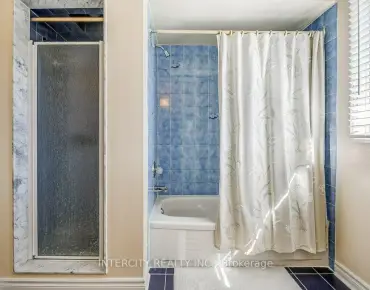 
15 Marylebone Cres Oak Ridges Lake Wilcox, Richmond Hill 4 beds 5 baths 2 garage $1.399M