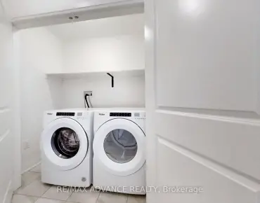 
555 South Unionville Ave <a href='https://luckyalan.com/community.php?community=Markham:Village Green-South Unionville'>Village Green-South Unionville, Markham</a> 3 beds 3 baths 2 garage $1.149M