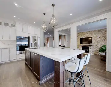 
71 Puccini Dr <a href='https://luckyalan.com/community.php?community=Richmond Hill:Oak Ridges'>Oak Ridges, Richmond Hill</a> 3 beds 4 baths 1 garage $894.9K