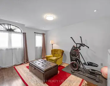 
122 Longwater Chse <a href='https://luckyalan.com/community.php?community=Markham:Unionville'>Unionville, Markham</a> 3 beds 4 baths 2 garage $1.458M