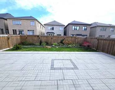 
140 Covington Cres Stouffville, Whitchurch-Stouffville 2 beds 3 baths 1 garage $785K