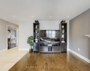 
57 Turning Leaf Dr Sonoma Heights, Vaughan 3 beds 4 baths 2 garage $1.41M