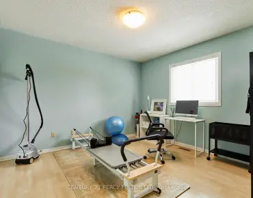 273 William Forster Rd <a href='https://luckyalan.com/community.php?community=Markham:Cornell'>Cornell, Markham</a> 4 beds 4 baths 1 garage $1.248M